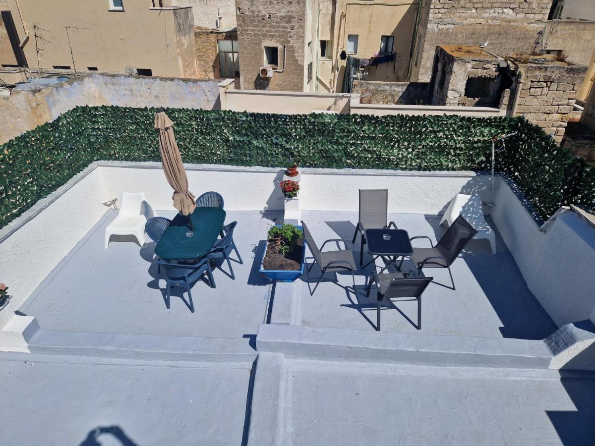 Casette Di Alex Con Terrazza 特拉帕尼 外观 照片