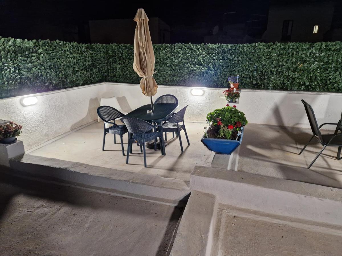 Casette Di Alex Con Terrazza 特拉帕尼 外观 照片